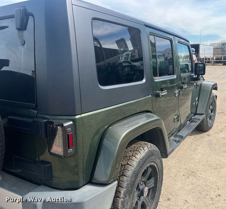 image for item EI0624 2008 Jeep Wrangler Sahara SUV