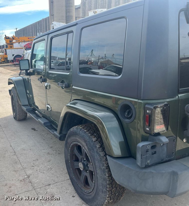 image for item EI0624 2008 Jeep Wrangler Sahara SUV