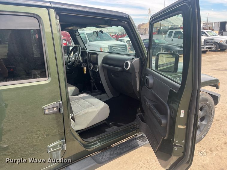 image for item EI0624 2008 Jeep Wrangler Sahara SUV