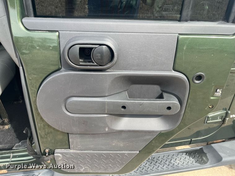 image for item EI0624 2008 Jeep Wrangler Sahara SUV