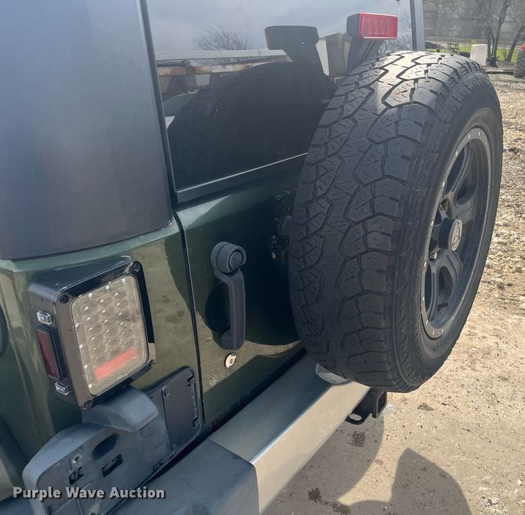 image for item EI0624 2008 Jeep Wrangler Sahara SUV