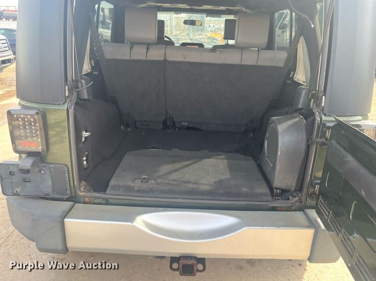 image for item EI0624 2008 Jeep Wrangler Sahara SUV