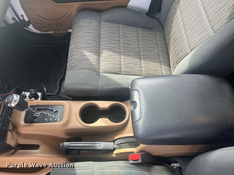 image for item EI0625 2012 Jeep Wrangler  SUV