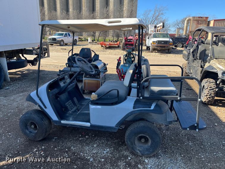 image for item EI0630 EZ-Go golf cart