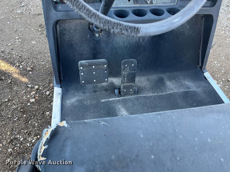 image for item EI0630 EZ-Go golf cart