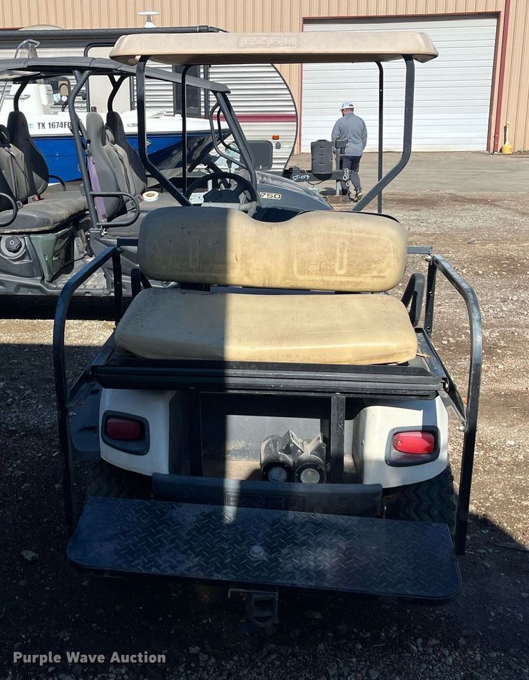 image for item EI0631 EZ-Go golf cart