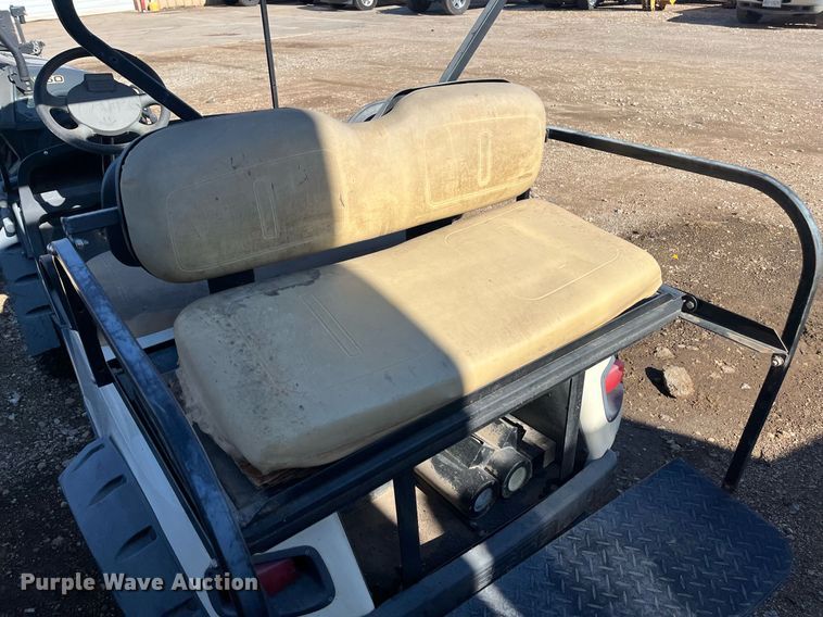 image for item EI0631 EZ-Go golf cart