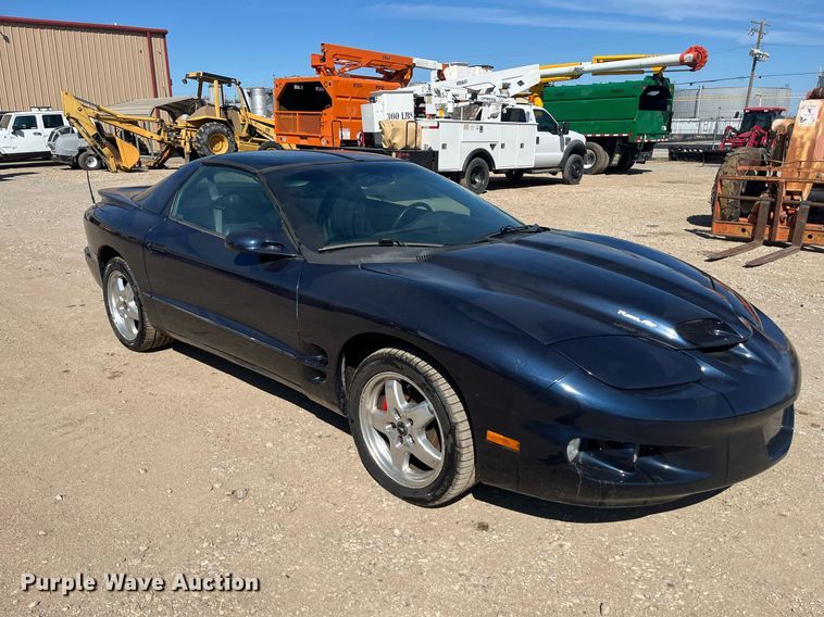 image for item EI0649 2002 Pontiac Firebird 