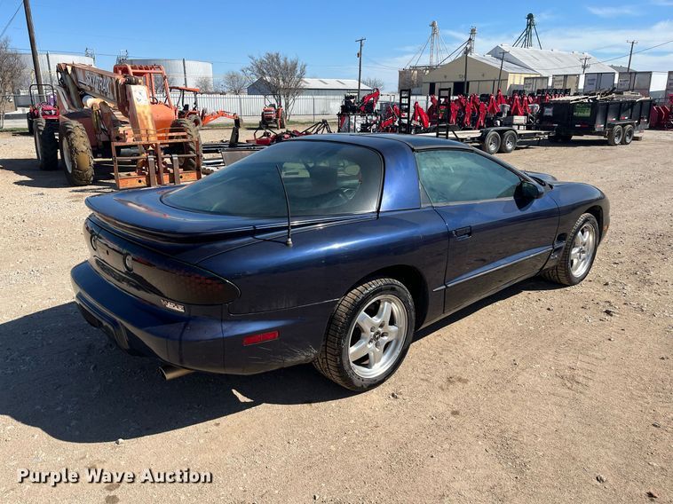 image for item EI0649 2002 Pontiac Firebird 