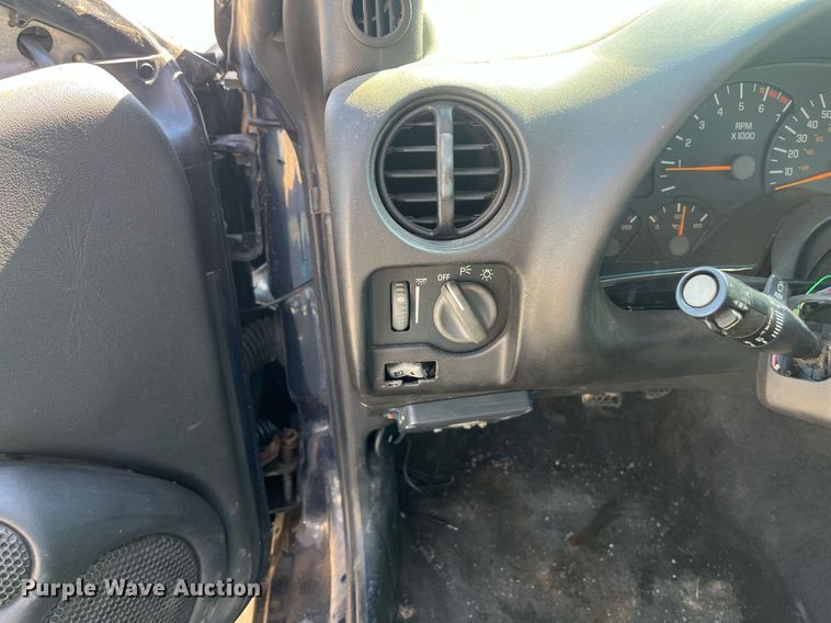 image for item EI0649 2002 Pontiac Firebird 