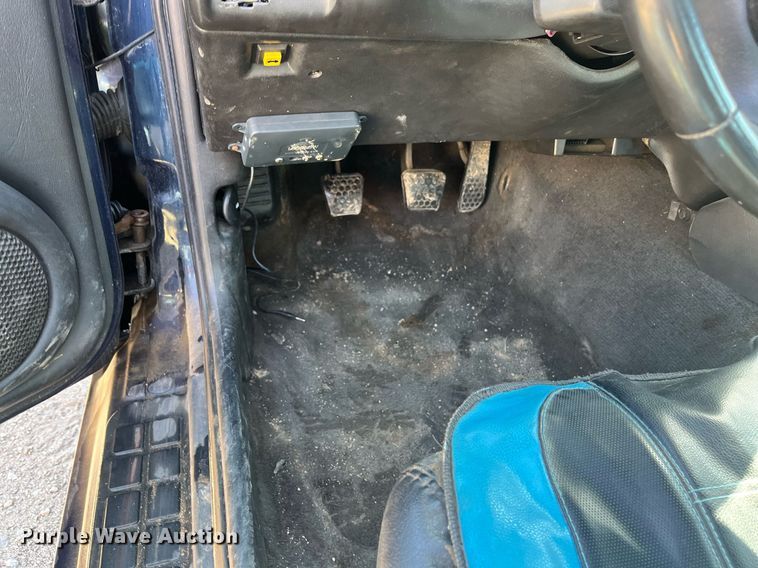 image for item EI0649 2002 Pontiac Firebird 