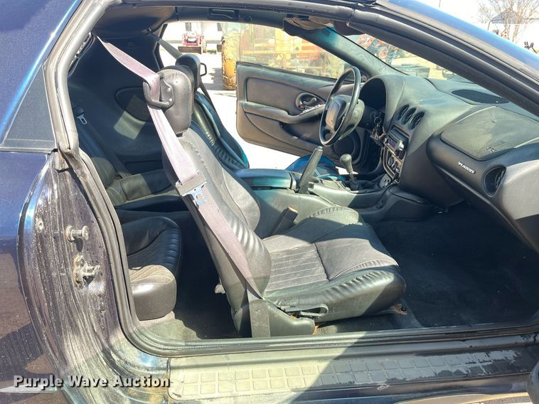 image for item EI0649 2002 Pontiac Firebird 