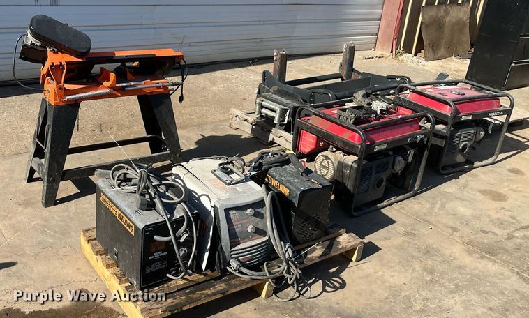 image for item EI0702 Tools