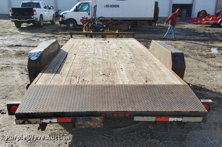 image for item EI3504 2010 C&C utility trailer