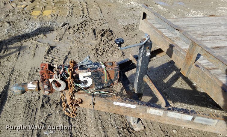 image for item EI3504 2010 C&C utility trailer