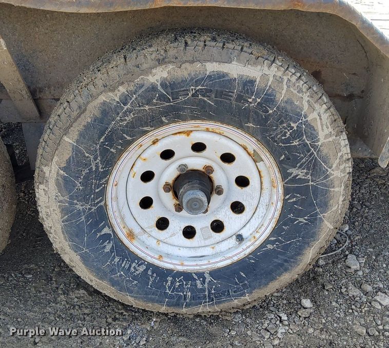 image for item EI3504 2010 C&C utility trailer