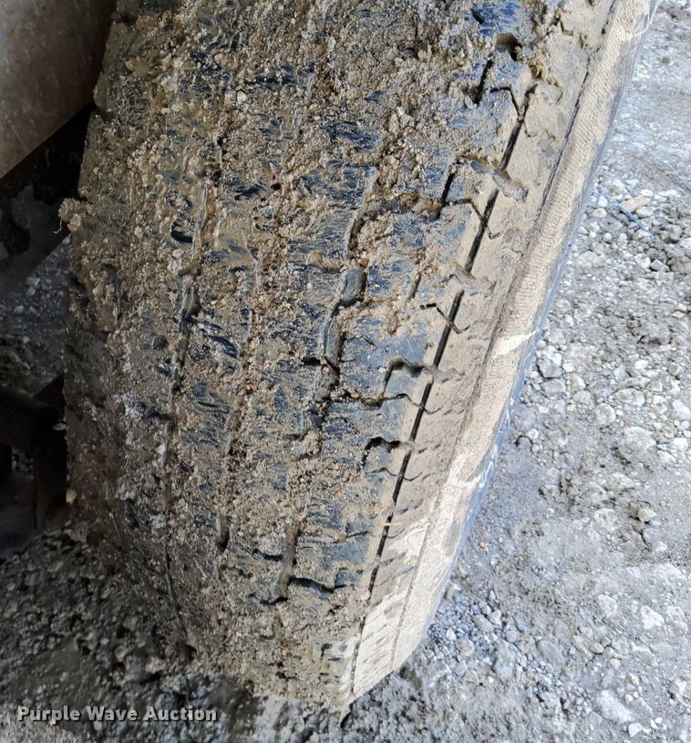 image for item EI3504 2010 C&C utility trailer