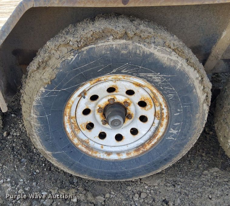 image for item EI3504 2010 C&C utility trailer