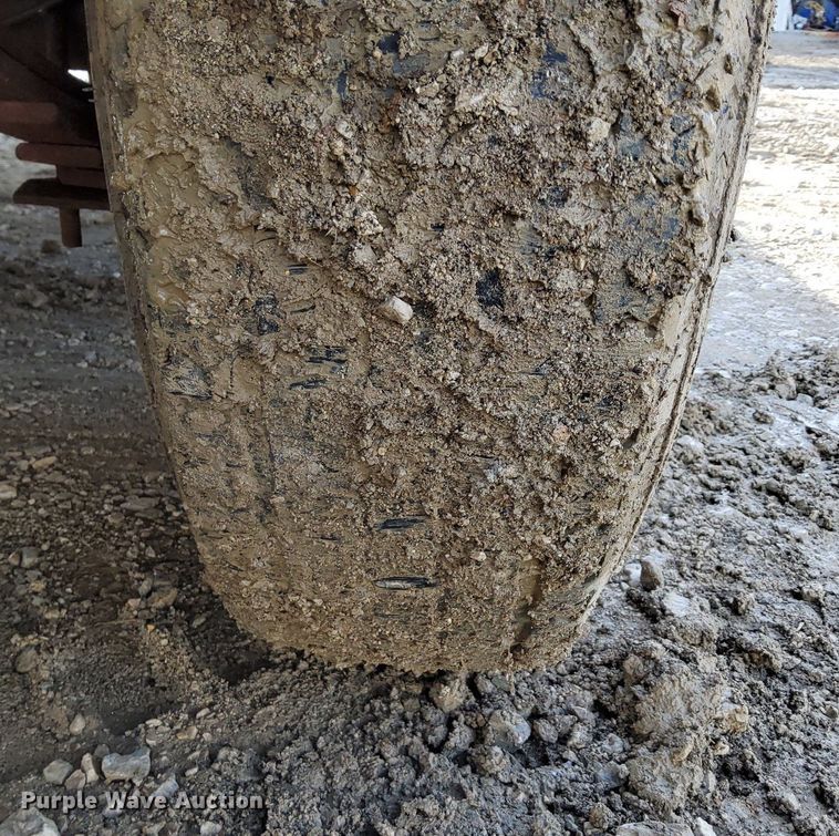 image for item EI3504 2010 C&C utility trailer