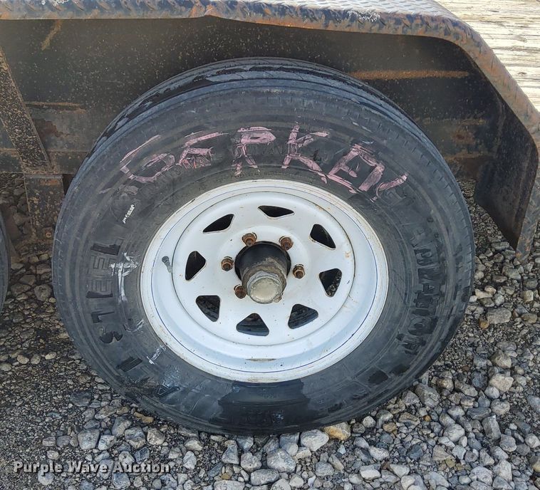 image for item EI3505 2010 C&C utility trailer