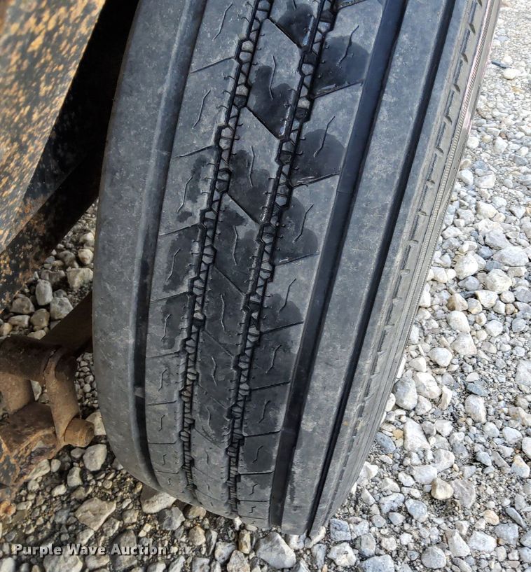 image for item EI3505 2010 C&C utility trailer