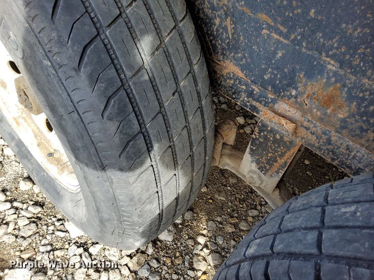 image for item EI3505 2010 C&C utility trailer