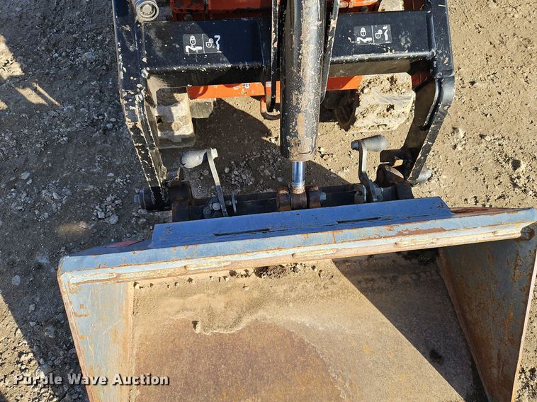 image for item EI3518 2019 Ditch Witch SK600 compact utility loader