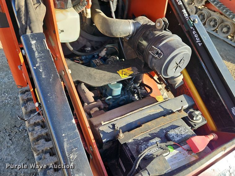 image for item EI3518 2019 Ditch Witch SK600 compact utility loader