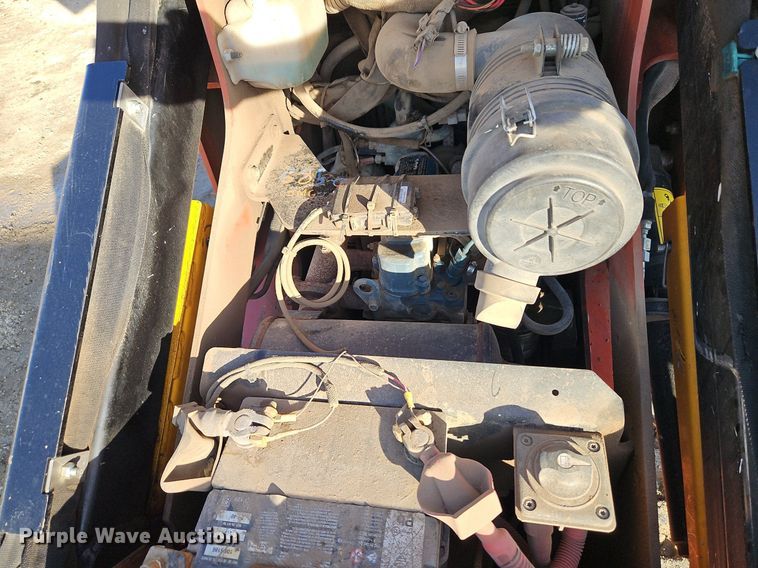 image for item EI3520 2021 Ditch Witch  SK600 compact utility loader