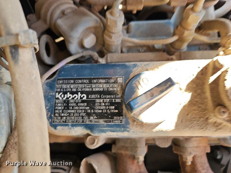 image for item EI3520 2021 Ditch Witch  SK600 compact utility loader