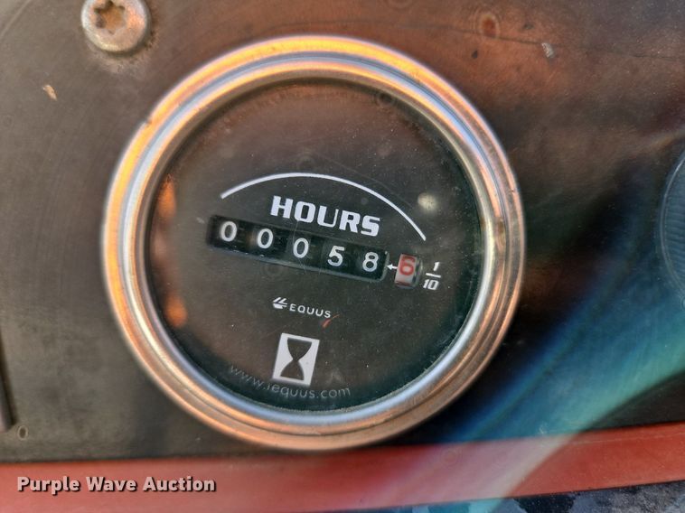 image for item EI3521 2015 Ditch Witch SK750 compact utility loader