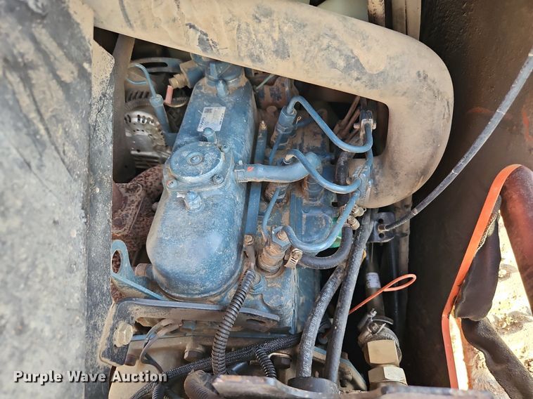 image for item EI3521 2015 Ditch Witch SK750 compact utility loader