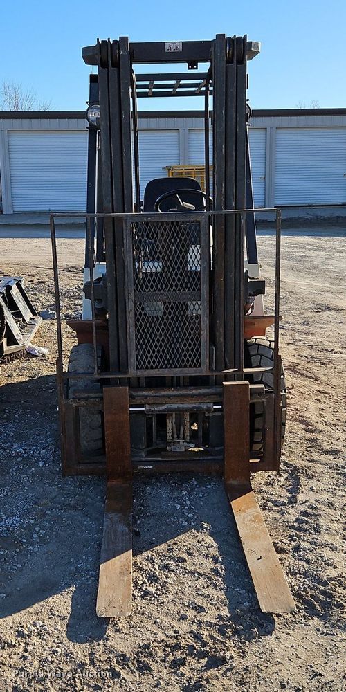 image for item EI3533 Nissan Optimum 50 forklift