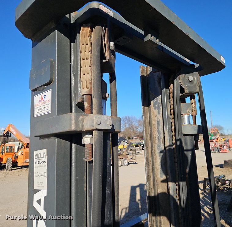 image for item EI3533 Nissan Optimum 50 forklift