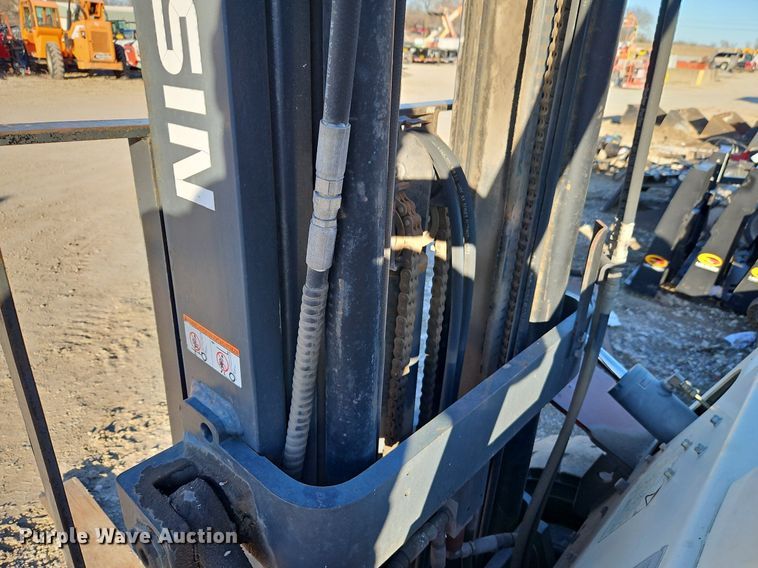 image for item EI3533 Nissan Optimum 50 forklift