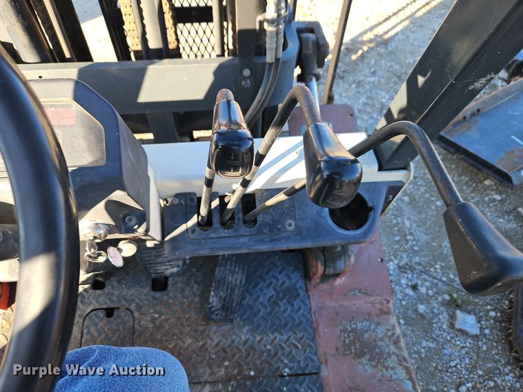 image for item EI3533 Nissan Optimum 50 forklift
