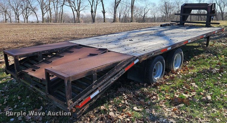 image for item EI3540 2000 Buck Dandy 25 Deckovers equipment trailer