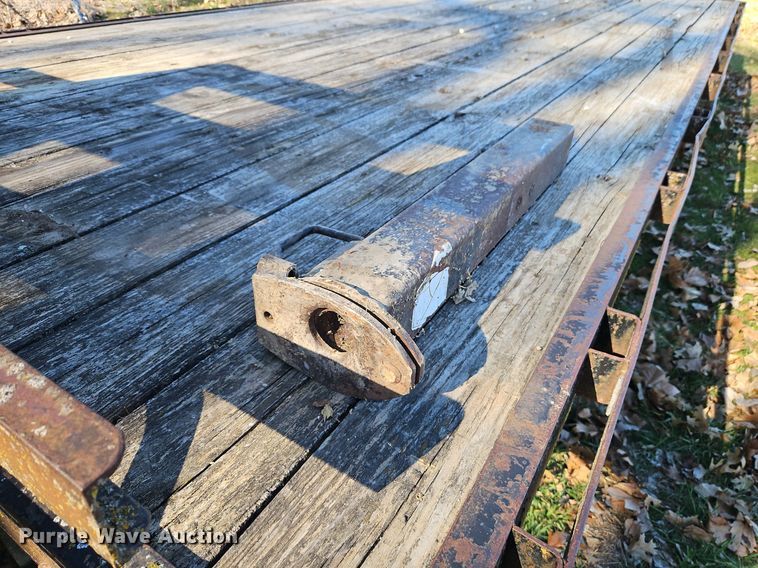 image for item EI3540 2000 Buck Dandy 25 Deckovers equipment trailer