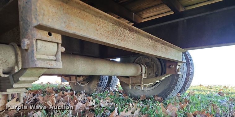 image for item EI3540 2000 Buck Dandy 25 Deckovers equipment trailer