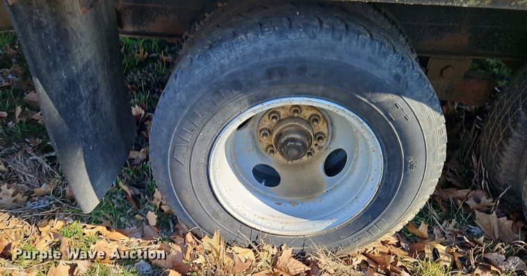 image for item EI3540 2000 Buck Dandy 25 Deckovers equipment trailer