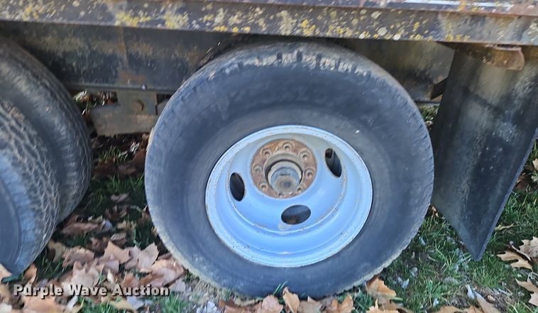 image for item EI3540 2000 Buck Dandy 25 Deckovers equipment trailer