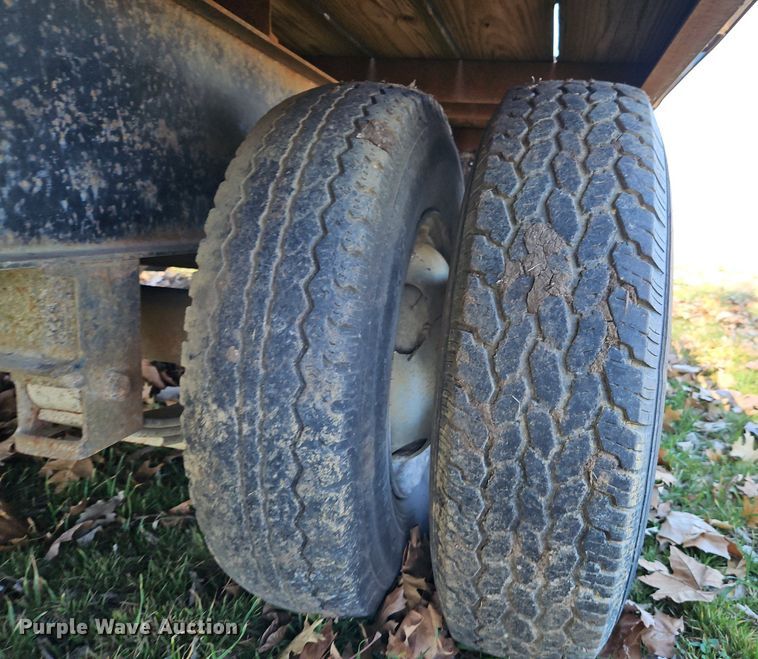 image for item EI3540 2000 Buck Dandy 25 Deckovers equipment trailer