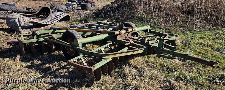 image for item EI3543 John Deere H1000 double off-set disk