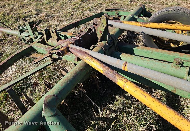 image for item EI3543 John Deere H1000 double off-set disk