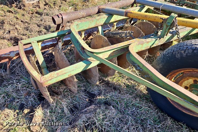 image for item EI3543 John Deere H1000 double off-set disk
