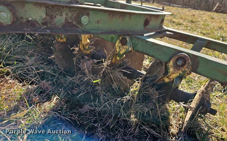 image for item EI3543 John Deere H1000 double off-set disk