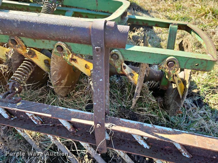 image for item EI3543 John Deere H1000 double off-set disk