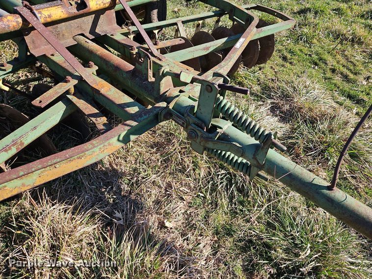 image for item EI3543 John Deere H1000 double off-set disk