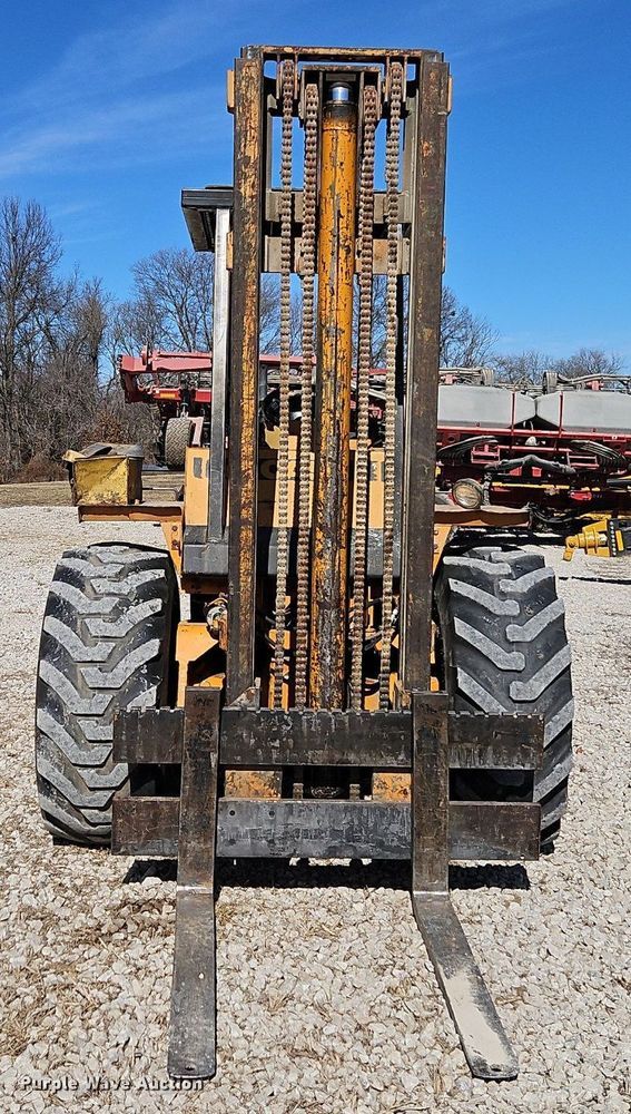 image for item EI3561 1982 Case   586D  forklift