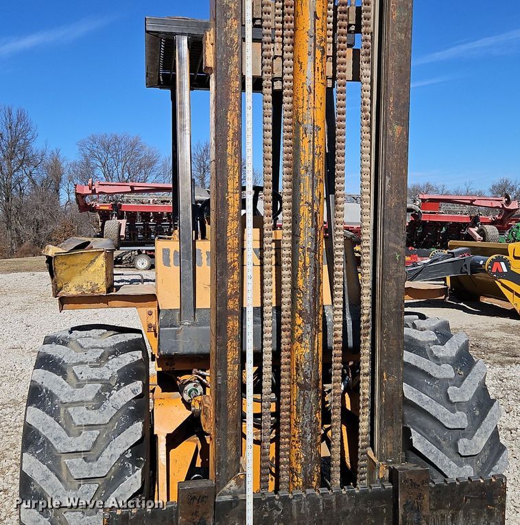 image for item EI3561 1982 Case   586D  forklift